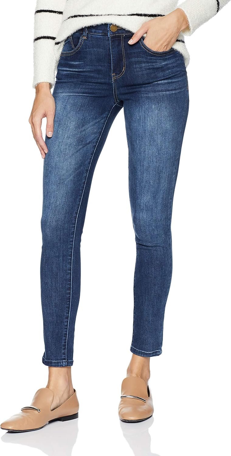 81ST3Xw6u4L._AC_SL1500_.jpg Women High Rise Ankle Jean - Image 1